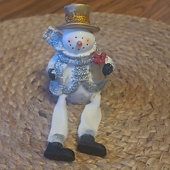 Set of 3 Festive Snowmen - Picture 4 of 4